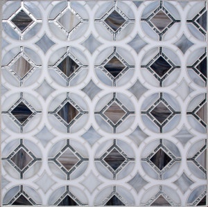Cathedral pattern shown in the Mistique blend can be found online at www.glasstile.com